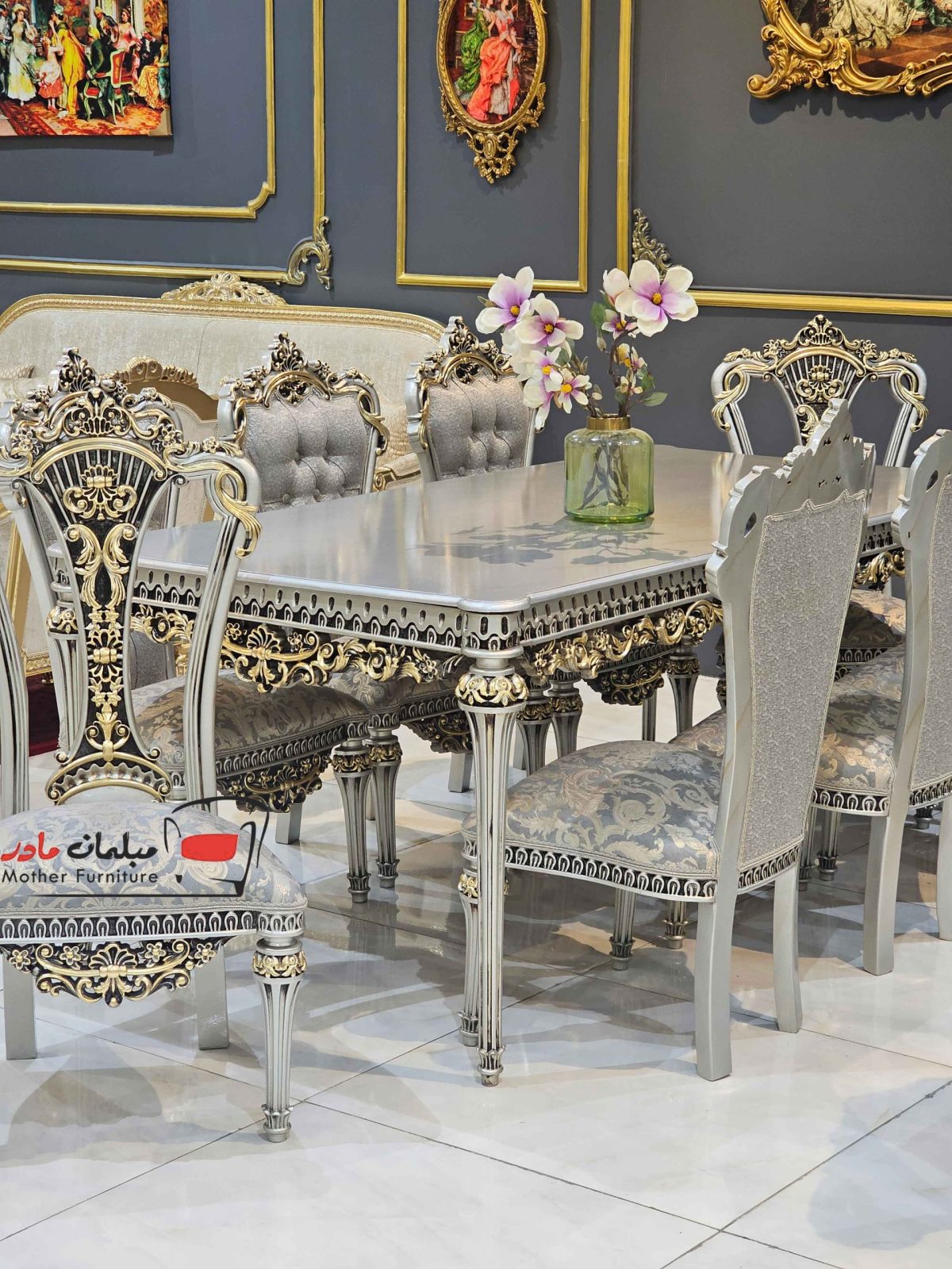 میز ناهارخوری سلطنتی خاطره