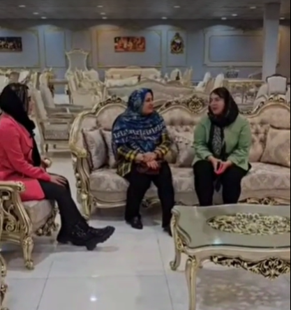 خانم یزدی